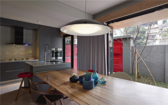 鄭州小型設(shè)計(jì)工作室裝修設(shè)計(jì)案例 鄭州小型設(shè)計(jì)工作室裝修設(shè)計(jì)案例