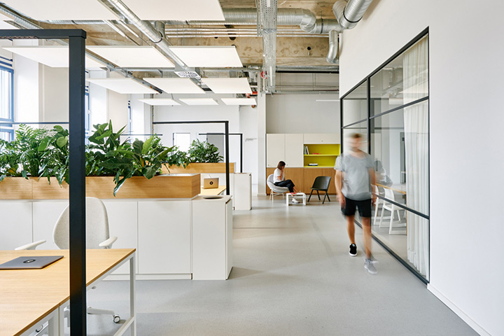 極簡LOFT風(fēng)年輕的軟件初創(chuàng)公司辦公室裝修設(shè)計圖