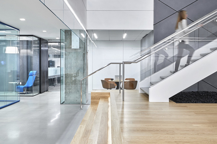 時尚大氣的軟件公司Appian總部辦公樓一樓大廳修設(shè)計方案 時尚大氣的軟件公司Appian總部辦公樓一樓大廳修設(shè)計方案