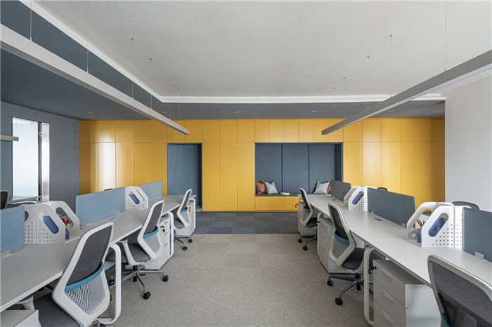 新型聯(lián)合辦公設(shè)計(jì) 質(zhì)感和舒適并重的辦公室辦公區(qū)裝修方案 新型聯(lián)合辦公設(shè)計(jì) 質(zhì)感和舒適并重的辦公室辦公區(qū)裝修方案
