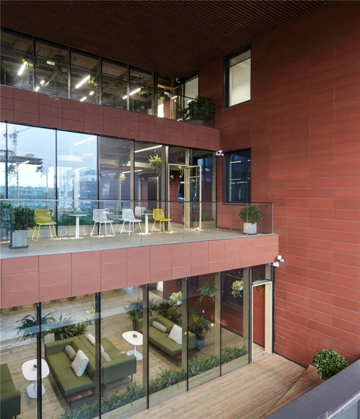 vivo手機(jī)北京研發(fā)中心獨(dú)棟辦公樓花園露臺(tái)裝修設(shè)計(jì)方案 vivo手機(jī)北京研發(fā)中心獨(dú)棟辦公樓花園露臺(tái)裝修設(shè)計(jì)方案