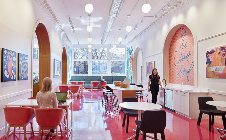 專為女性服務(wù)的8000平時(shí)尚聯(lián)合辦公裝修設(shè)計(jì)方案 專為女性服務(wù)的8000平時(shí)尚聯(lián)合辦公裝修設(shè)計(jì)方案