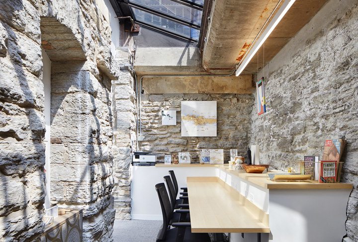 專為女性服務(wù)的8000平時(shí)尚聯(lián)合辦公裝修設(shè)計(jì)方案