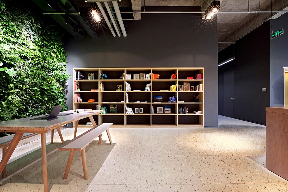 400平極簡(jiǎn)工業(yè)風(fēng)圣東尼研究中心&辦公裝修設(shè)計(jì)方案