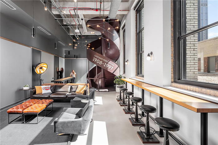 7000平精致工業(yè)風(fēng)制造公司總部辦公室裝修改造設(shè)計實景圖 7000平精致工業(yè)風(fēng)制造公司總部辦公室裝修改造設(shè)計實景圖