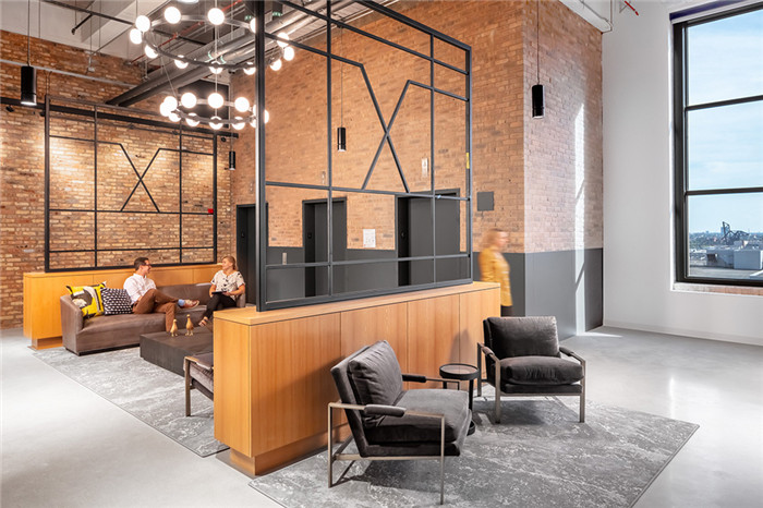 7000平精致工業(yè)風(fēng)制造公司總部辦公室裝修改造設(shè)計實景圖 7000平精致工業(yè)風(fēng)制造公司總部辦公室裝修改造設(shè)計實景圖