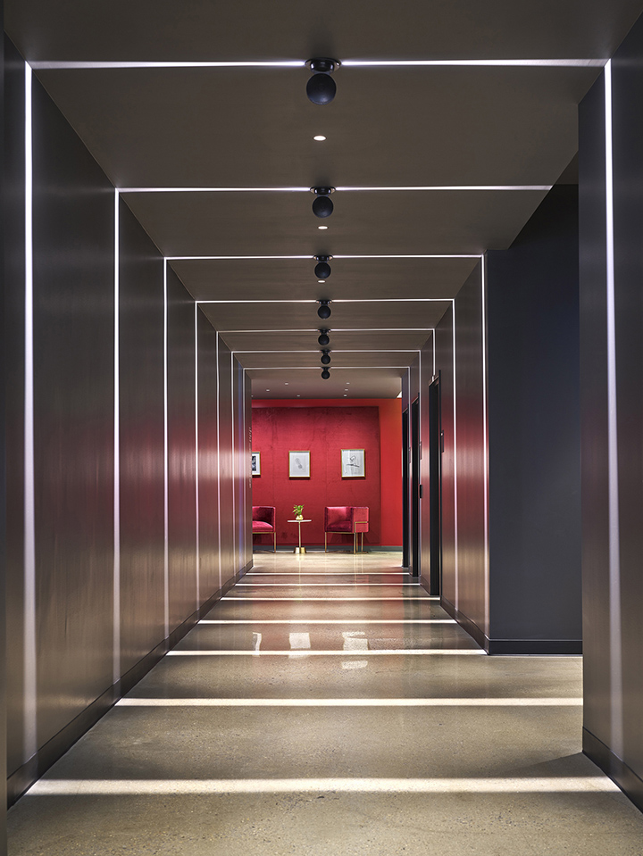 創(chuàng)意走廊裝修設(shè)計(jì)-河南辦公室裝修公司分享劇院主題聯(lián)合辦公設(shè)計(jì)方案 創(chuàng)意走廊裝修設(shè)計(jì)-河南辦公室裝修公司分享劇院主題聯(lián)合辦公設(shè)計(jì)方案