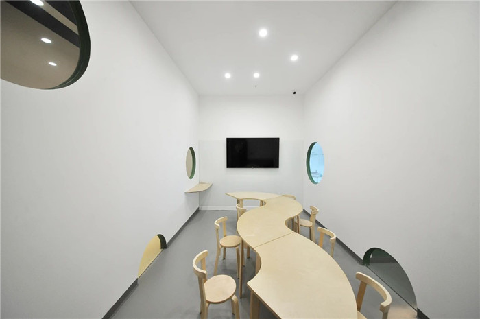 小教室設(shè)計(jì)-以光之名  趣味十足的少兒英語培訓(xùn)機(jī)構(gòu)裝修效果圖