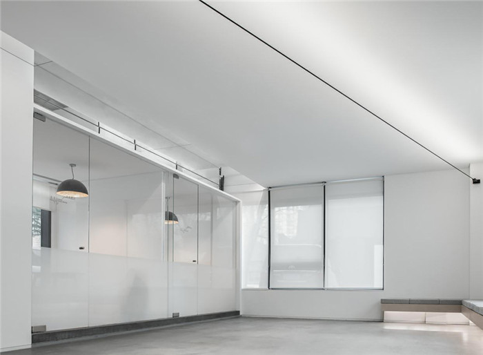 辦公樓空間隔斷設(shè)計(jì)-超藝術(shù)的國(guó)內(nèi)知名經(jīng)紀(jì)影視公司辦公樓裝修設(shè)計(jì)方案 辦公樓空間隔斷設(shè)計(jì)-超藝術(shù)的國(guó)內(nèi)知名經(jīng)紀(jì)影視公司辦公樓裝修設(shè)計(jì)方案