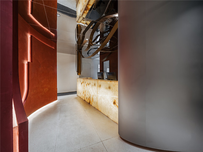 火鍋店入口設(shè)計-鄭州火鍋店裝修公司推薦朱雀特色主題火鍋店裝修案例 火鍋店入口設(shè)計-鄭州火鍋店裝修公司推薦朱雀特色主題火鍋店裝修案例