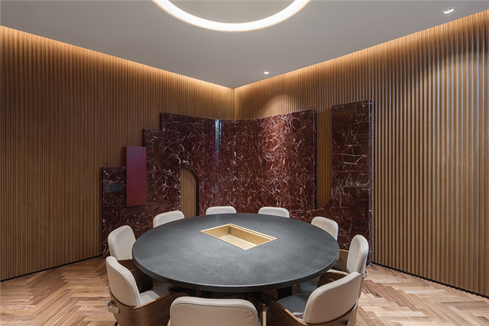 8人包廂設(shè)計-鄭州火鍋店裝修公司推薦朱雀特色主題火鍋店裝修案例 8人包廂設(shè)計-鄭州火鍋店裝修公司推薦朱雀特色主題火鍋店裝修案例