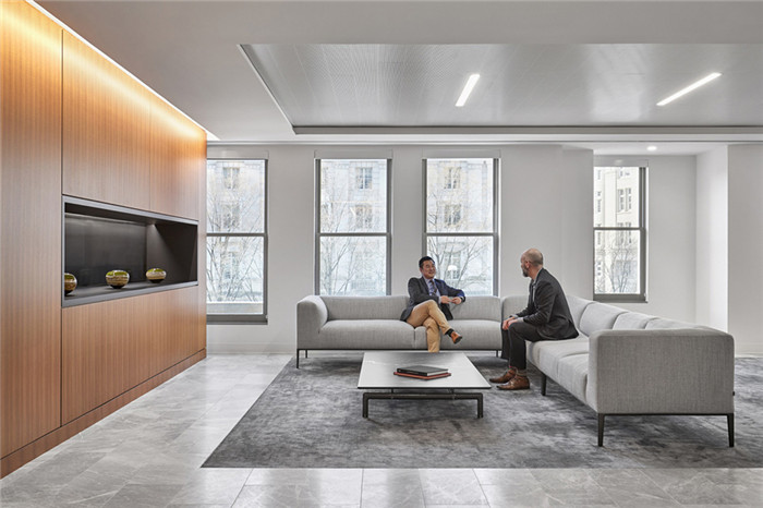 洽談區(qū)裝修設(shè)計(jì)-現(xiàn)代極簡(jiǎn)摩登風(fēng)金融集團(tuán)辦公大樓裝修改造設(shè)計(jì)方案