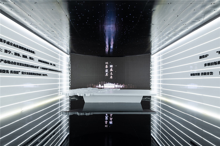 企業(yè)展廳裝修設(shè)計(jì)-大氣靈動(dòng)多元化的旭輝地產(chǎn)總部辦公樓裝修方案 企業(yè)展廳裝修設(shè)計(jì)-大氣靈動(dòng)多元化的旭輝地產(chǎn)總部辦公樓裝修方案