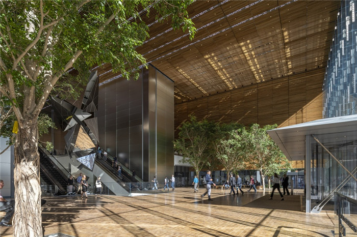 美國康卡斯特技術(shù)中心高端寫字樓裝修設(shè)計方案 美國康卡斯特技術(shù)中心高端寫字樓裝修設(shè)計方案