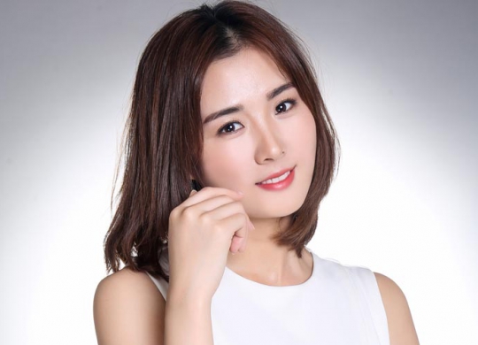 設(shè)計(jì)師：趙珍珍